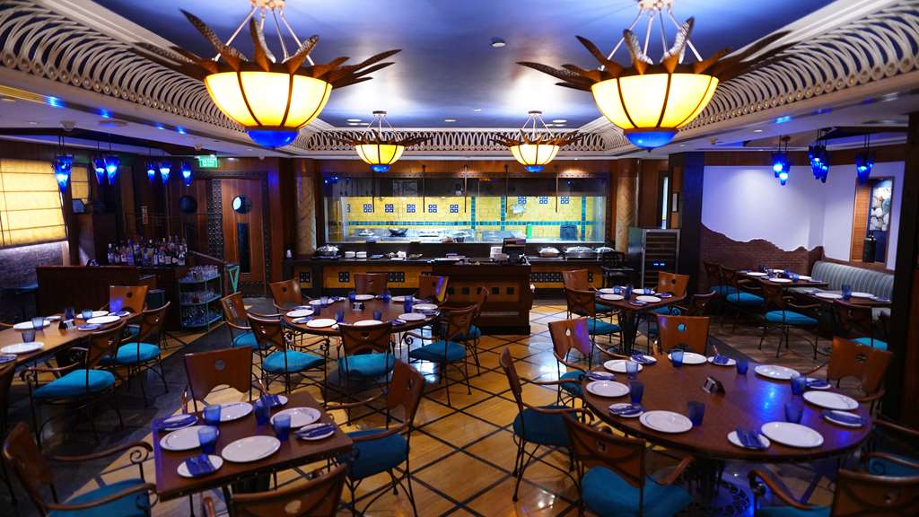 Radisson Blu Marina Hotel, Delhi Connaught Place