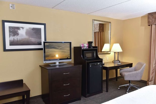 Images Hampton Inn & Suites Alexandria