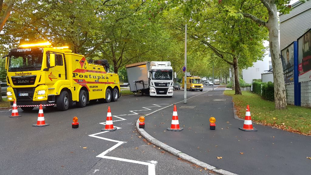 Bilder Auto-Hilfe Postupka