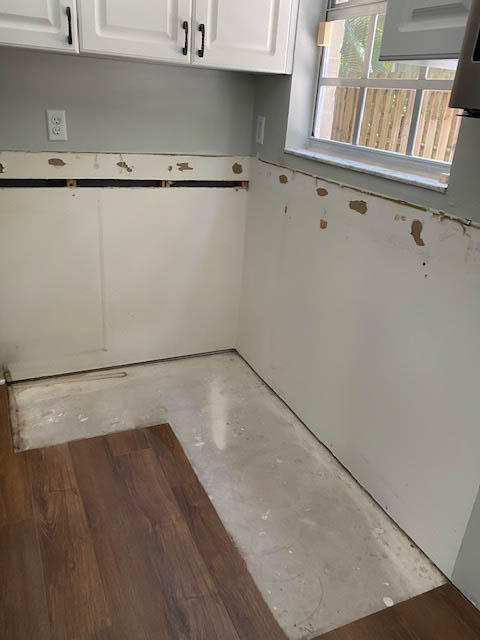 This kitchen suffered significant water damage, so SERVPRO conducted immediate demolition and reconstruction.