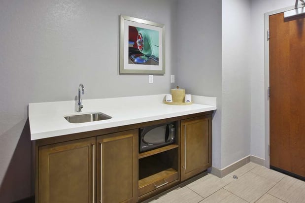 Images Hampton Inn by Hilton Detroit Dearborn