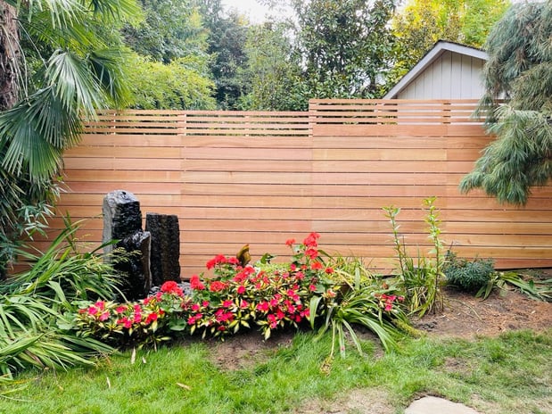 Images Optima Fence and Deck