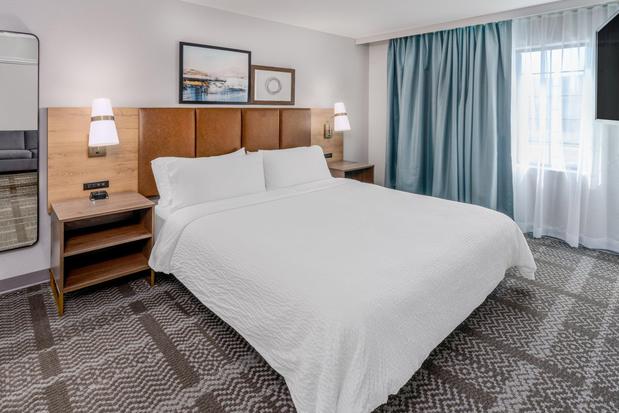 Images Staybridge Suites Denver-Cherry Creek, an IHG Hotel