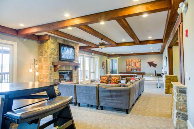 Images The Cottages at Lake Tamaha - Student Housing