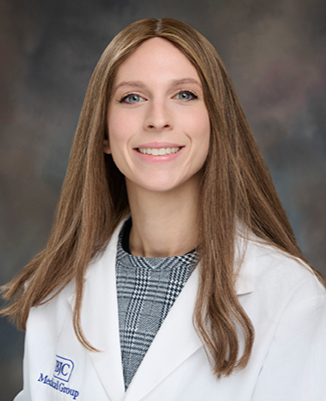 Julia Freund, PA - Saint Louis, MO - Internal Medicine