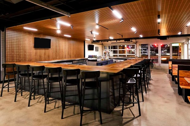 Images Graduate by Hilton Tempe