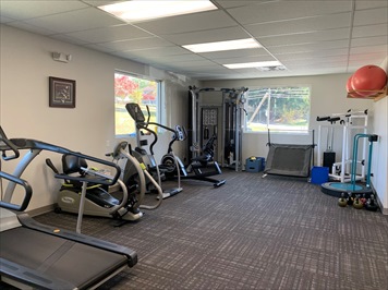 Images HealthWorks Rehab & Fitness - Westover