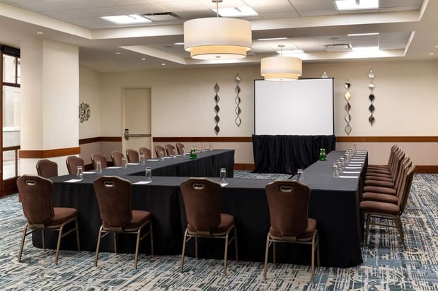 Images Embassy Suites by Hilton New Orleans