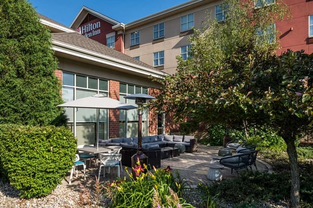 Images Hilton Garden Inn Rockford