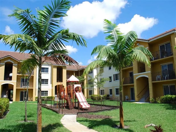 Images Eagle Pointe