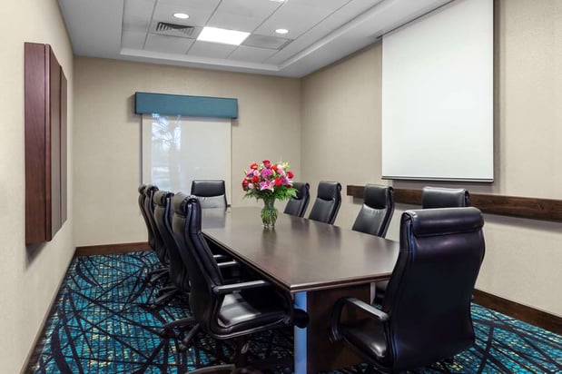 Images Homewood Suites by Hilton Phoenix Airport South