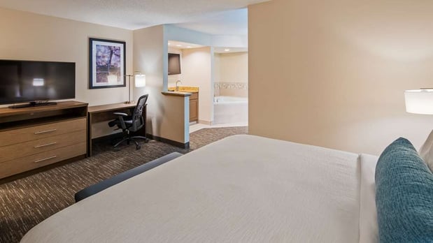 Images Best Western Plus Hudson I-94