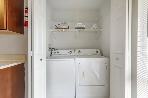 Images The Greens at Columbia Apartments