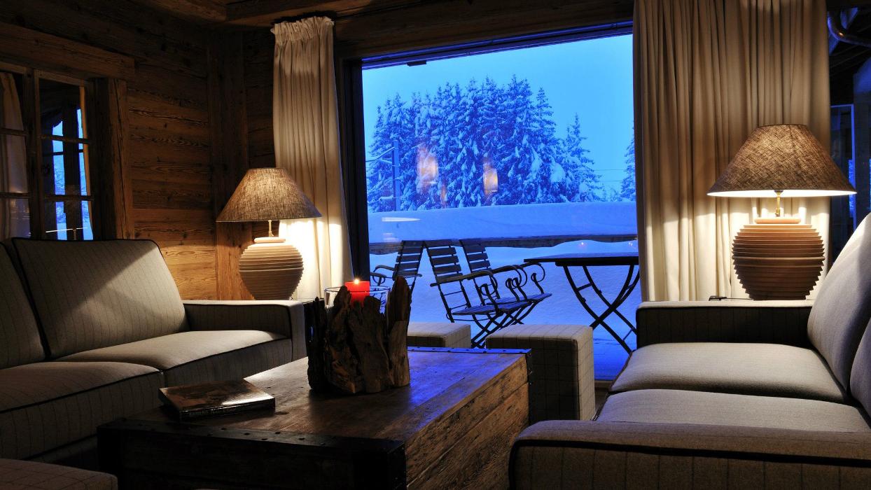 Hotel des Alpes by Bruno Kernen, Bahnhofstrasse 26 in Saanenmöser