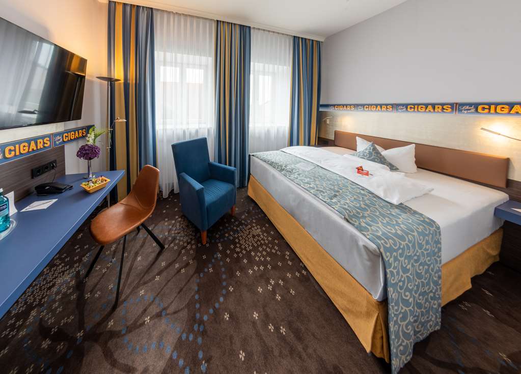 Best Western Premier Hotel Villa Stokkum, Steinheimer Vorstadt 70 in Hanau
