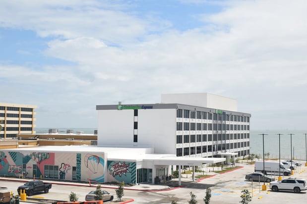 Images Holiday Inn Express Corpus Christi - Beachfront by IHG