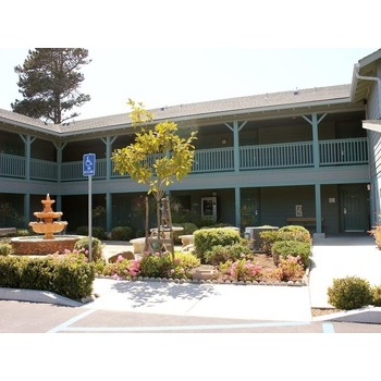 Morro Shores Inn and Suites