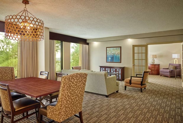 Images DoubleTree by Hilton Hotel Houston Intercontinental Airport
