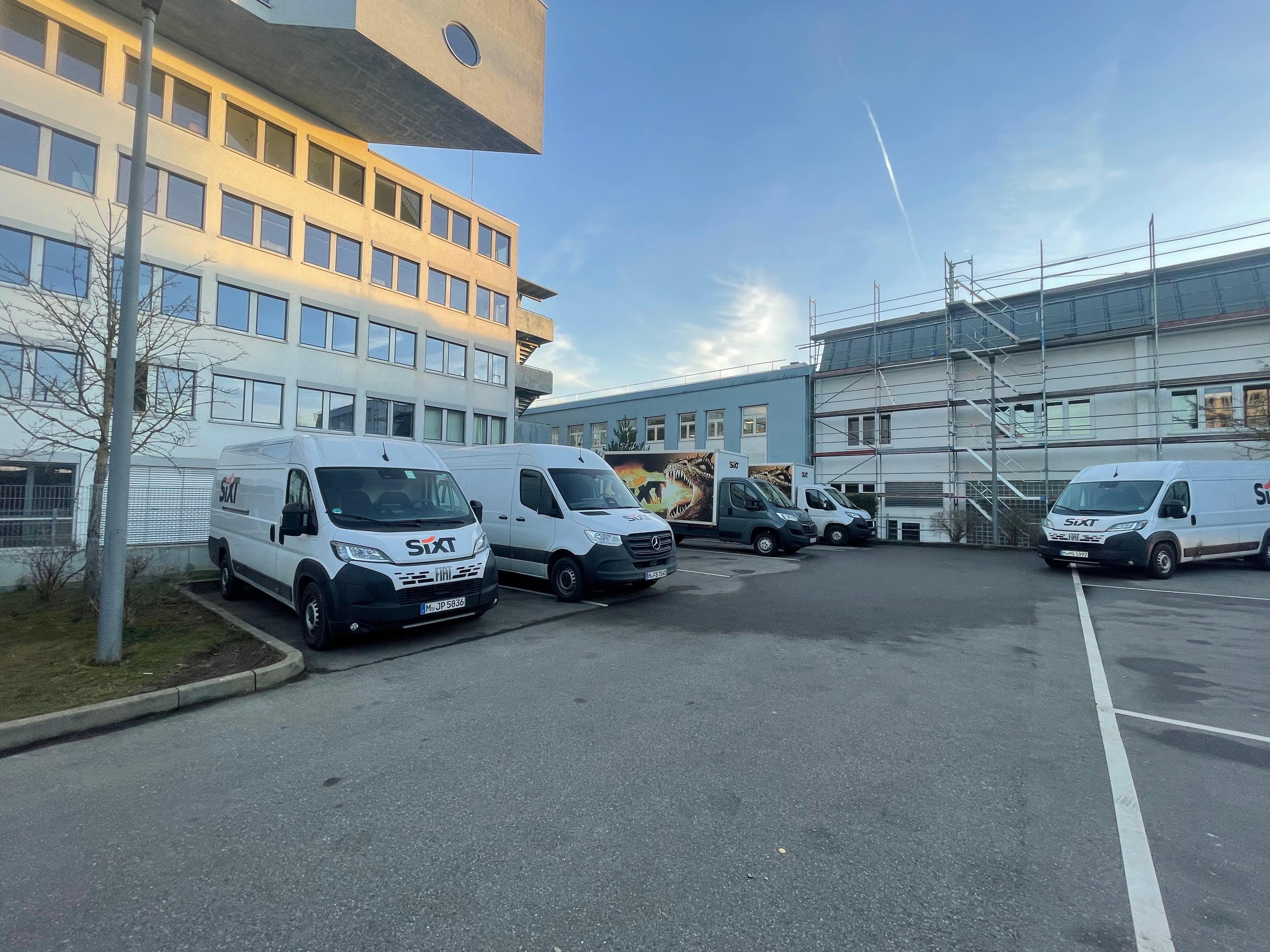 SIXT Mietwagen & Transporter mieten Stuttgart Vaihingen, Industriestr. 26 in Stuttgart