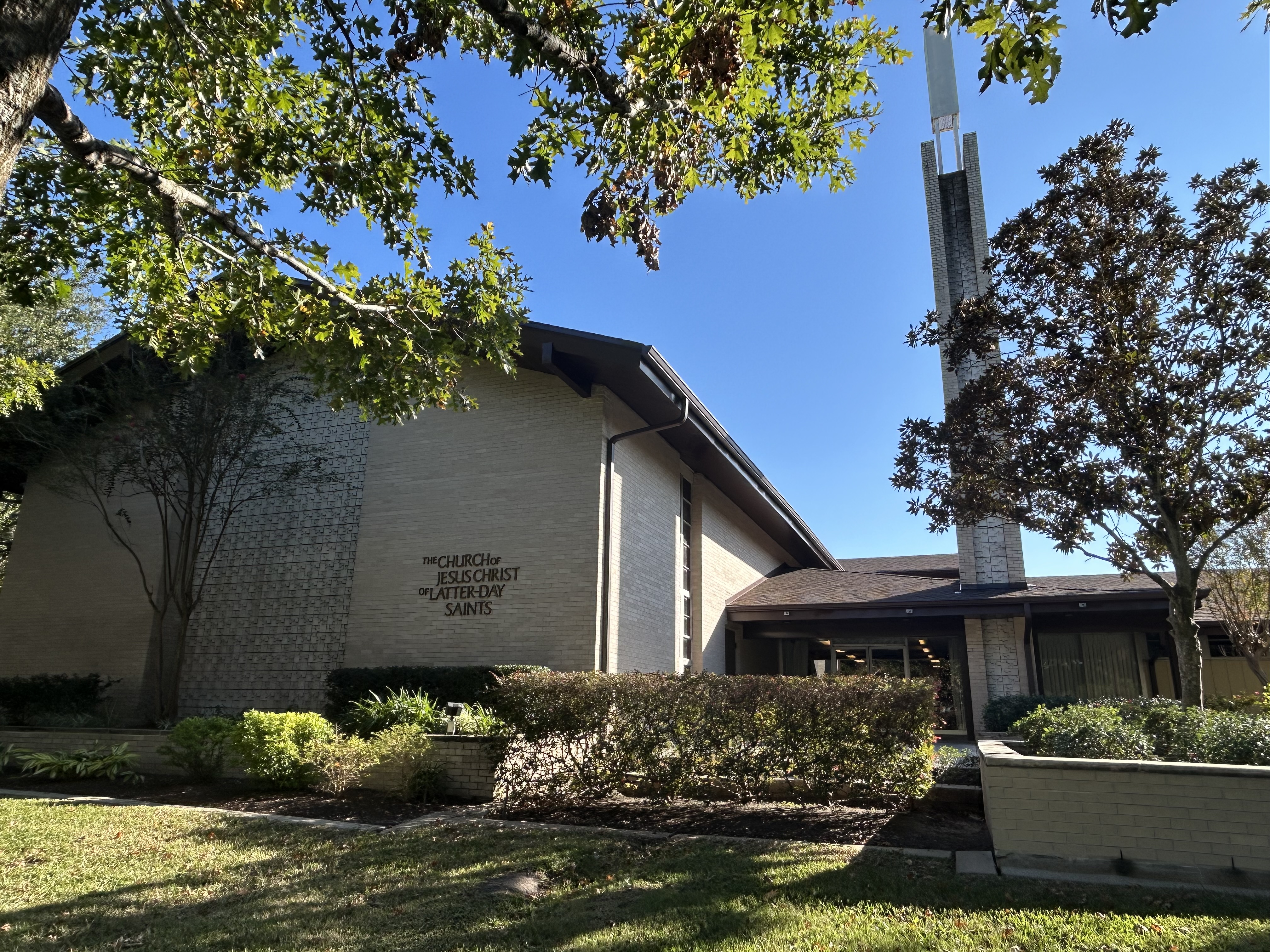 The Church of Jesus Christ of Latter-day Saints on Beechnut Street in Houston, Texas