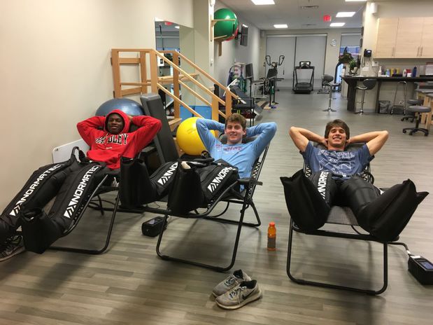 Images IMPACT Physical Therapy & Sports Recovery - Oak Lawn