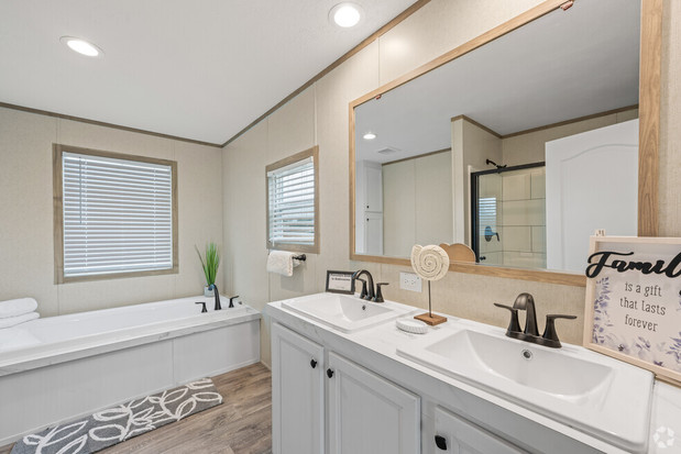 Images Bluewood Ranch