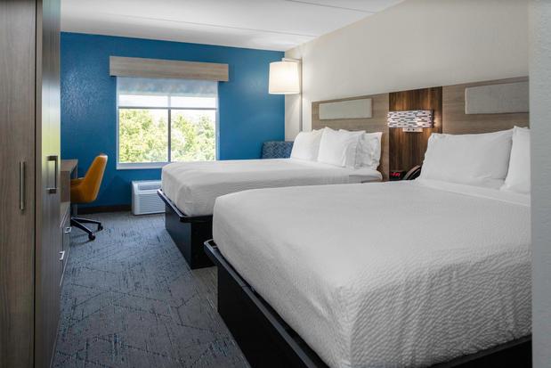 Images Holiday Inn Express Rocky Mount – Sports Center by IHG