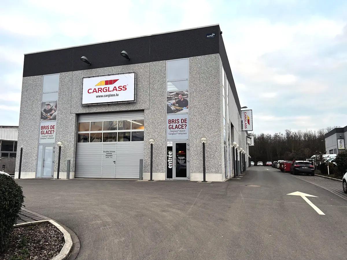 Images Carglass® Pétange: Remplacer & réparer les vitres de voiture