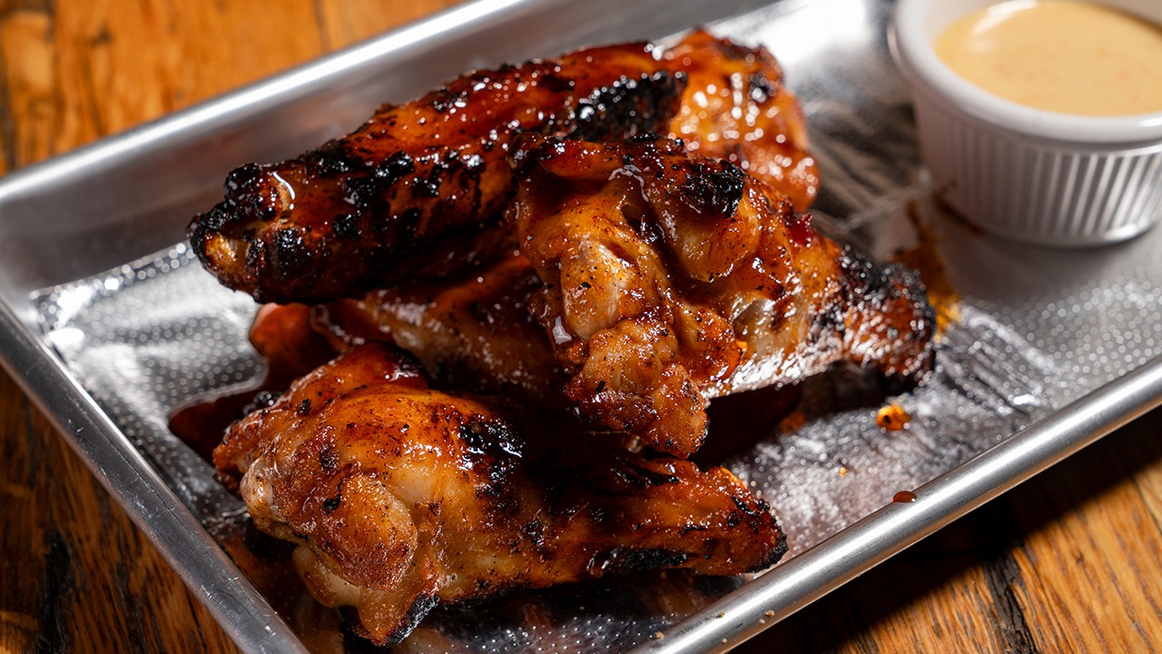Grilled Chicken Wings, House Whisky Sweet