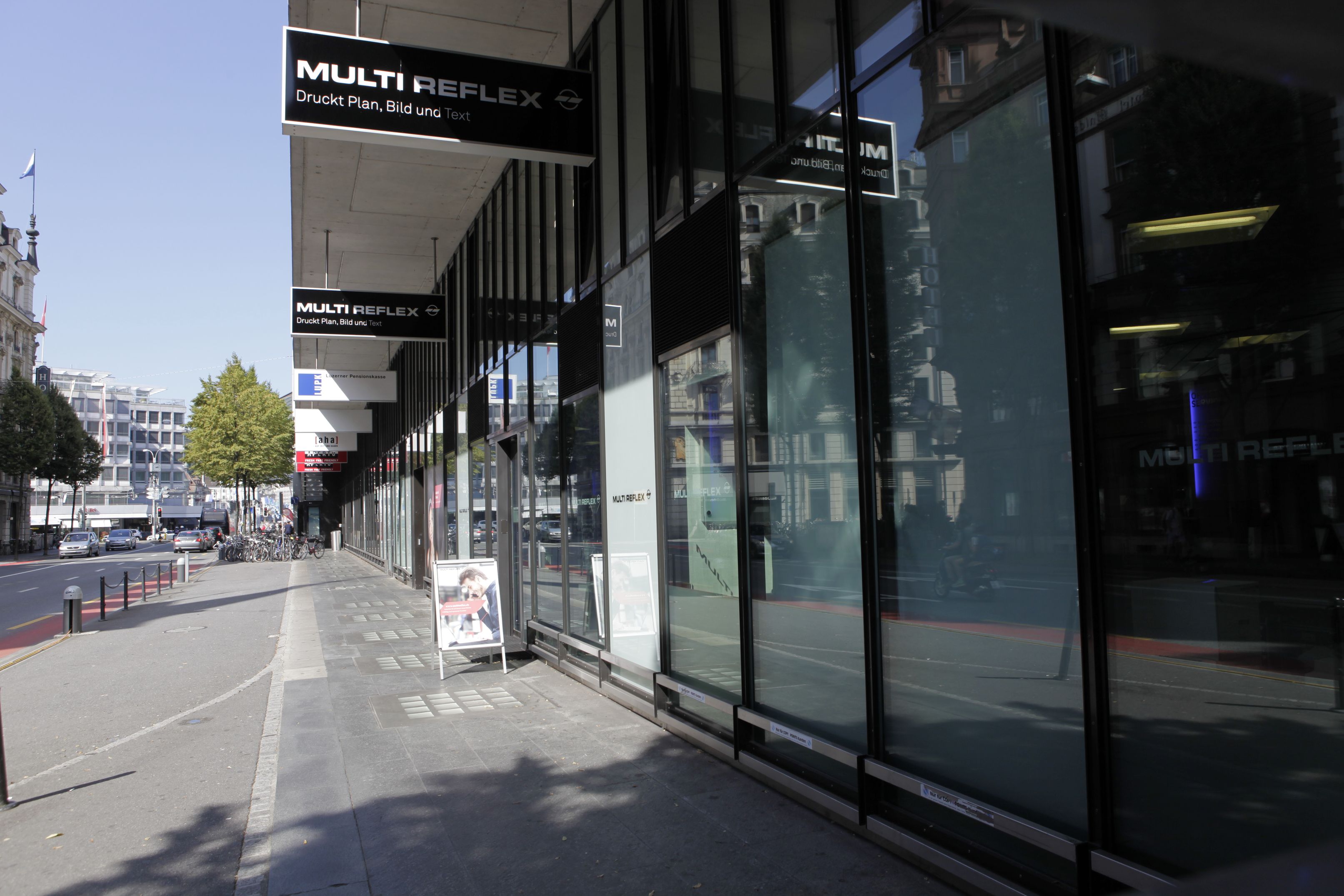 Bilder Multi Reflex AG