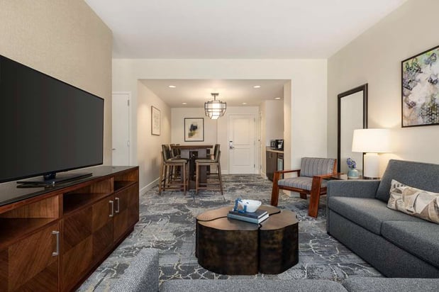 Images The Woodlands® Resort, Curio Collection by Hilton