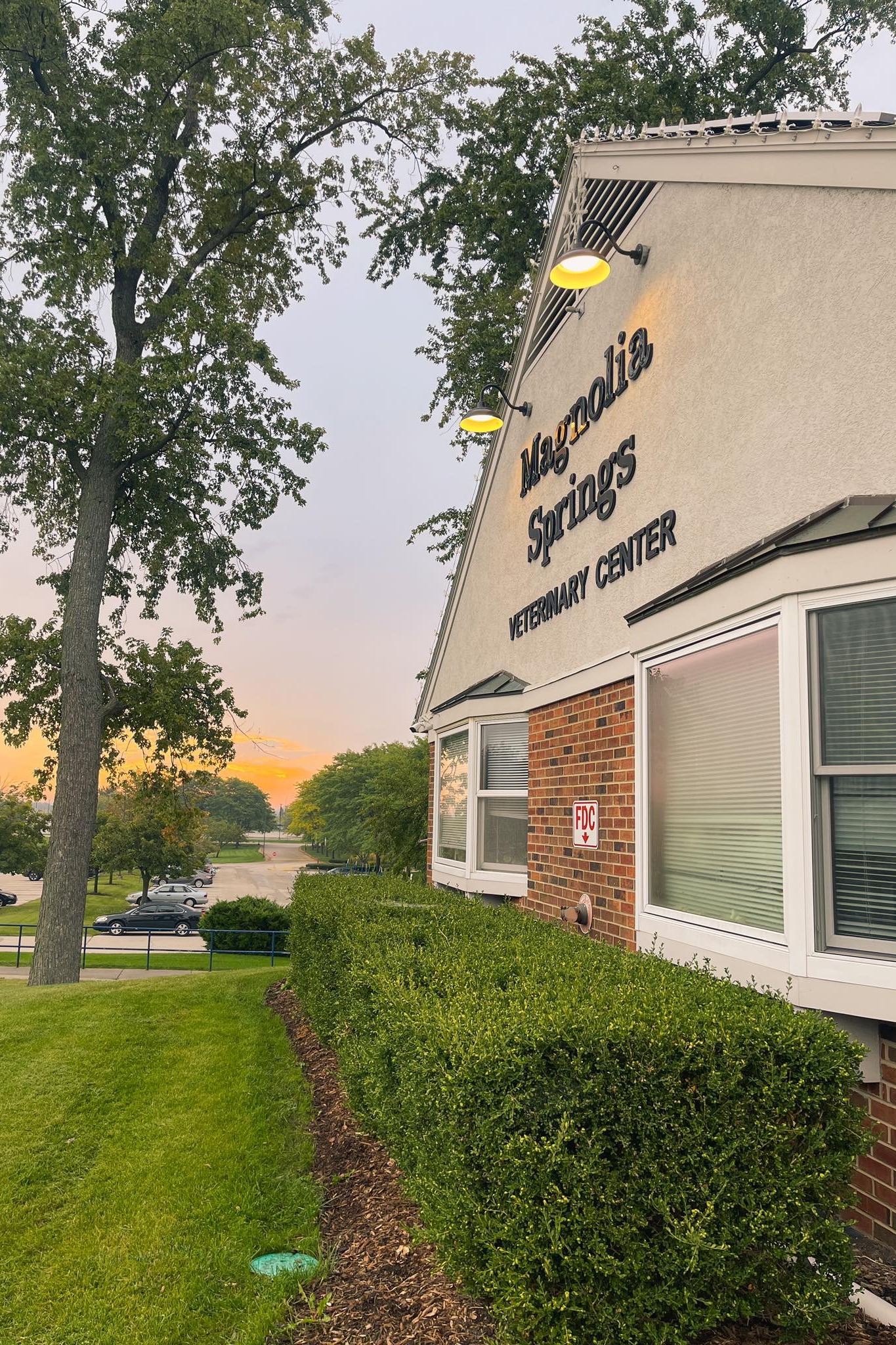 Image of outside of clinic