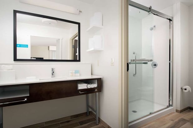 Images Hampton Inn & Suites San Antonio Lackland AFB SeaWorld