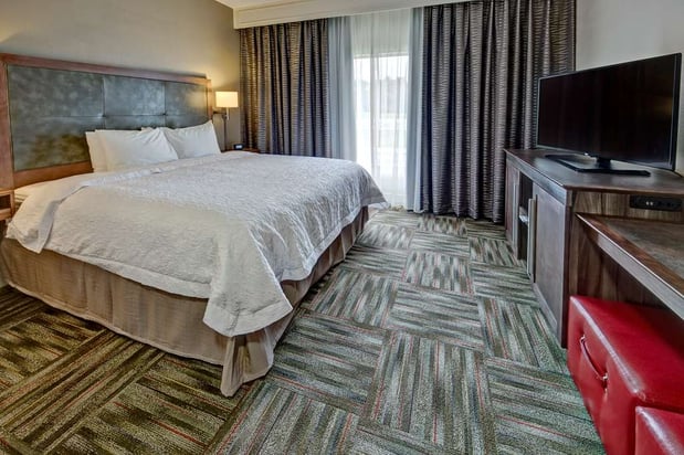 Images Hampton Inn Newberry-Opera House