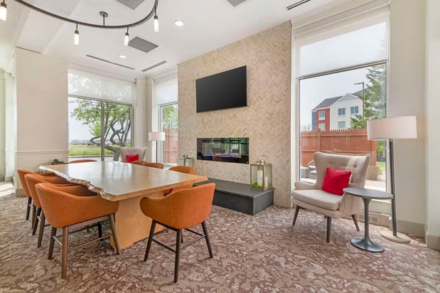 Images Hilton Garden Inn Portland Airport