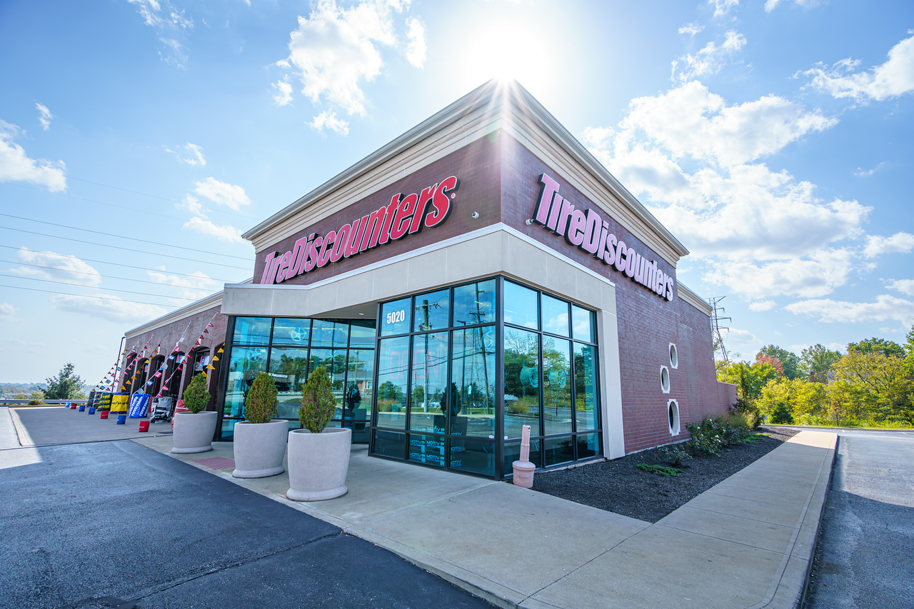 Tire Discounters on 5020 Alexandria Pike in Cold Spring