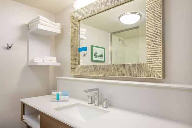 Images Hampton Inn Fishkill