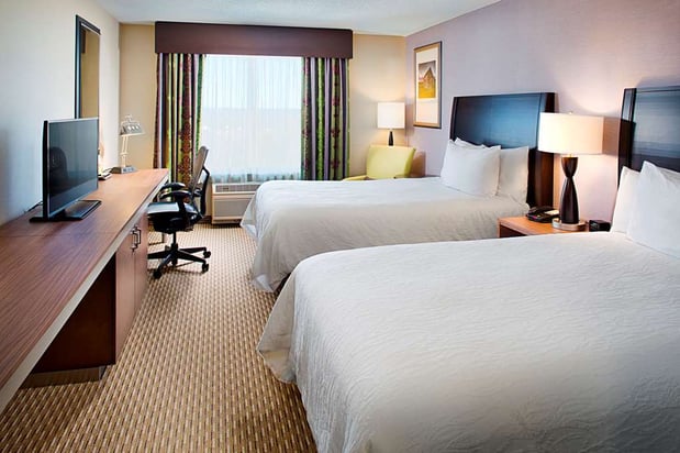 Images Hilton Garden Inn Hartford North/Bradley Int'l Airport