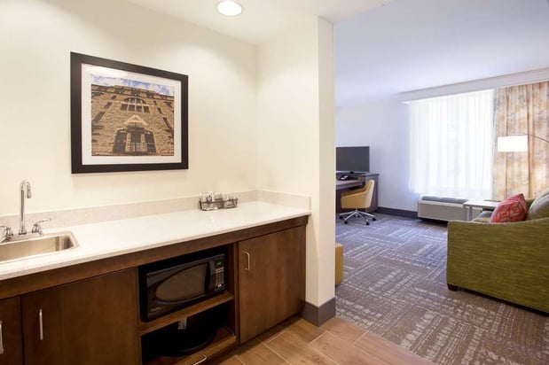 Images Hampton Inn & Suites Minneapolis/Downtown