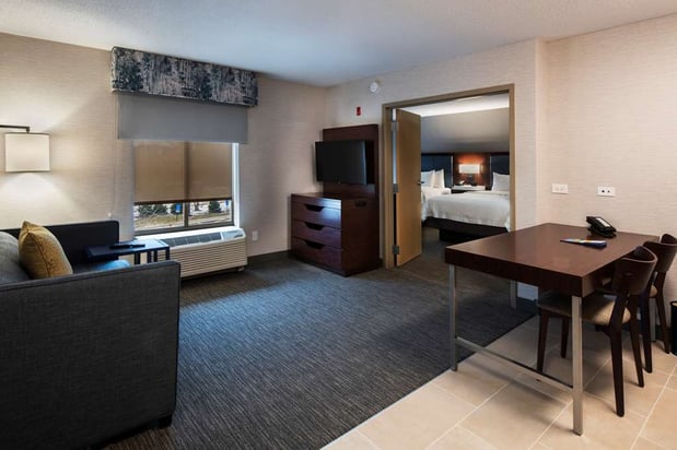 Images Hampton Inn & Suites Chicago/Lincolnshire