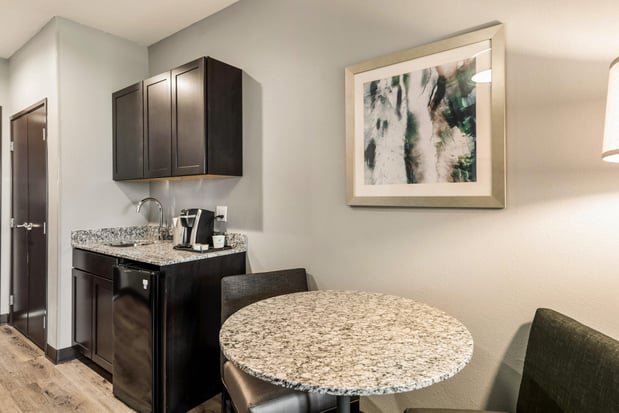 Images Holiday Inn & Suites Silicon Valley - Milpitas by IHG