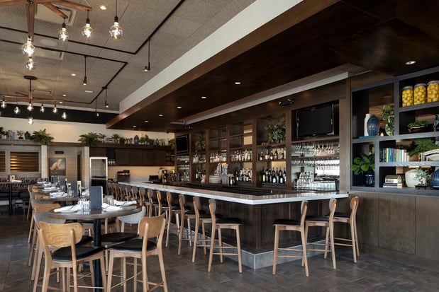 Images Burtons Grill & Bar