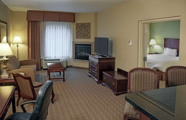 Images Hampton Inn & Suites Youngstown-Canfield