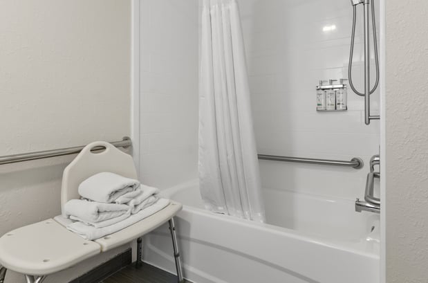 Images Holiday Inn Express Princeton/I-77 by IHG