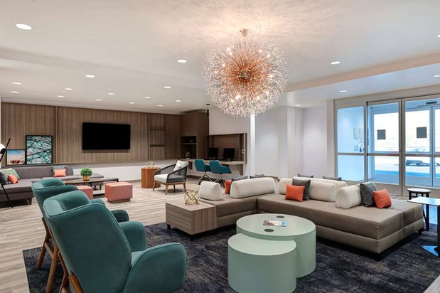 Images Homewood Suites by Hilton Santa Clarita