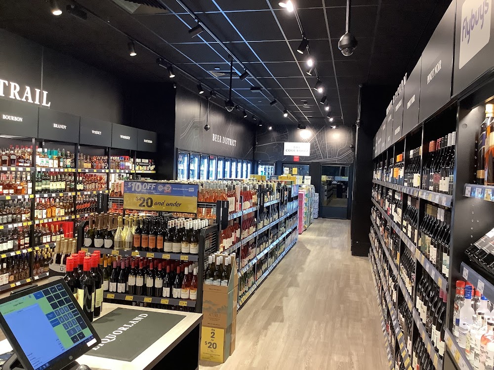 Images Liquorland Pallara