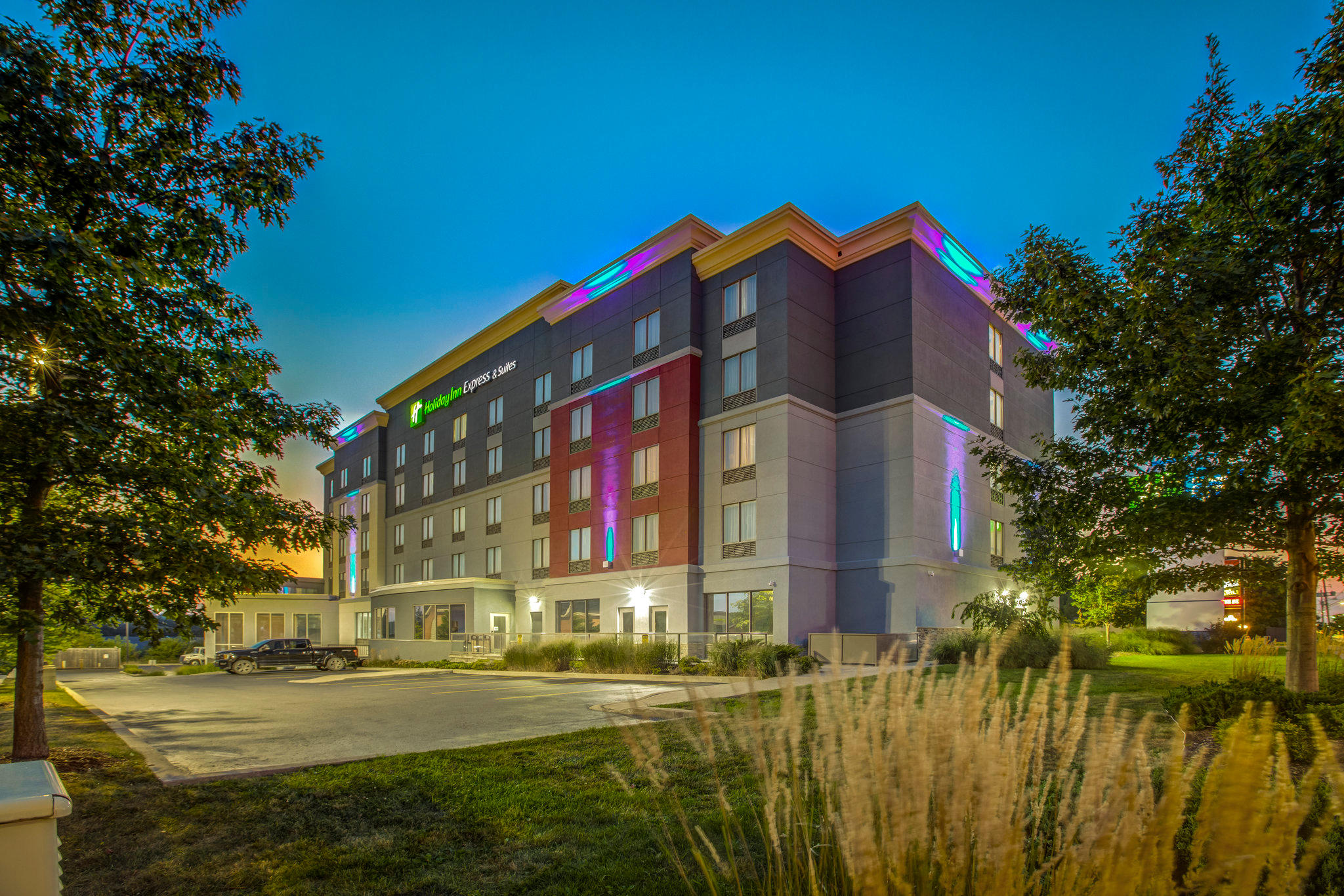 Images Holiday Inn Express & Suites Woodstock South, an IHG Hotel