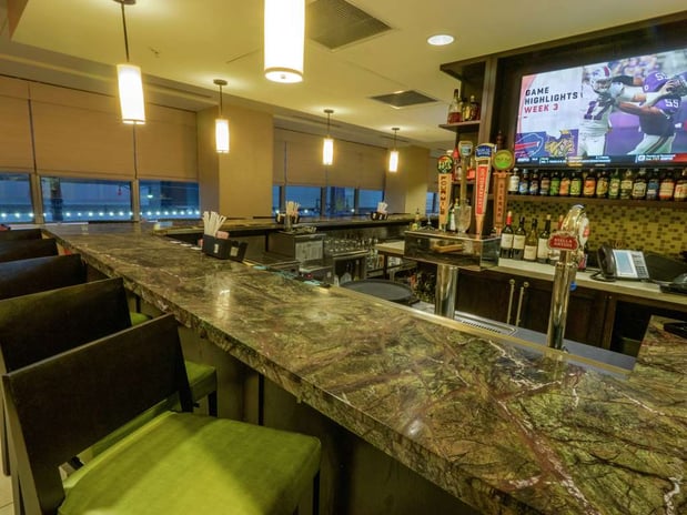 Images Hilton Garden Inn Buffalo Downtown
