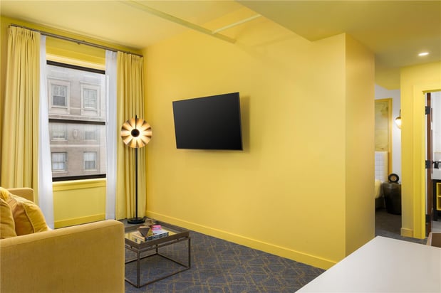 Images Angad Arts Hotel St. Louis, Tapestry Collection by Hilton