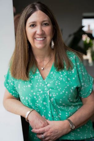 Images Karen Peters, Oregon Licensed Broker